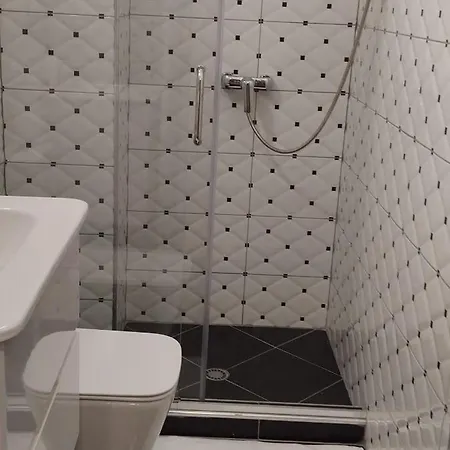 Milano Hotel *